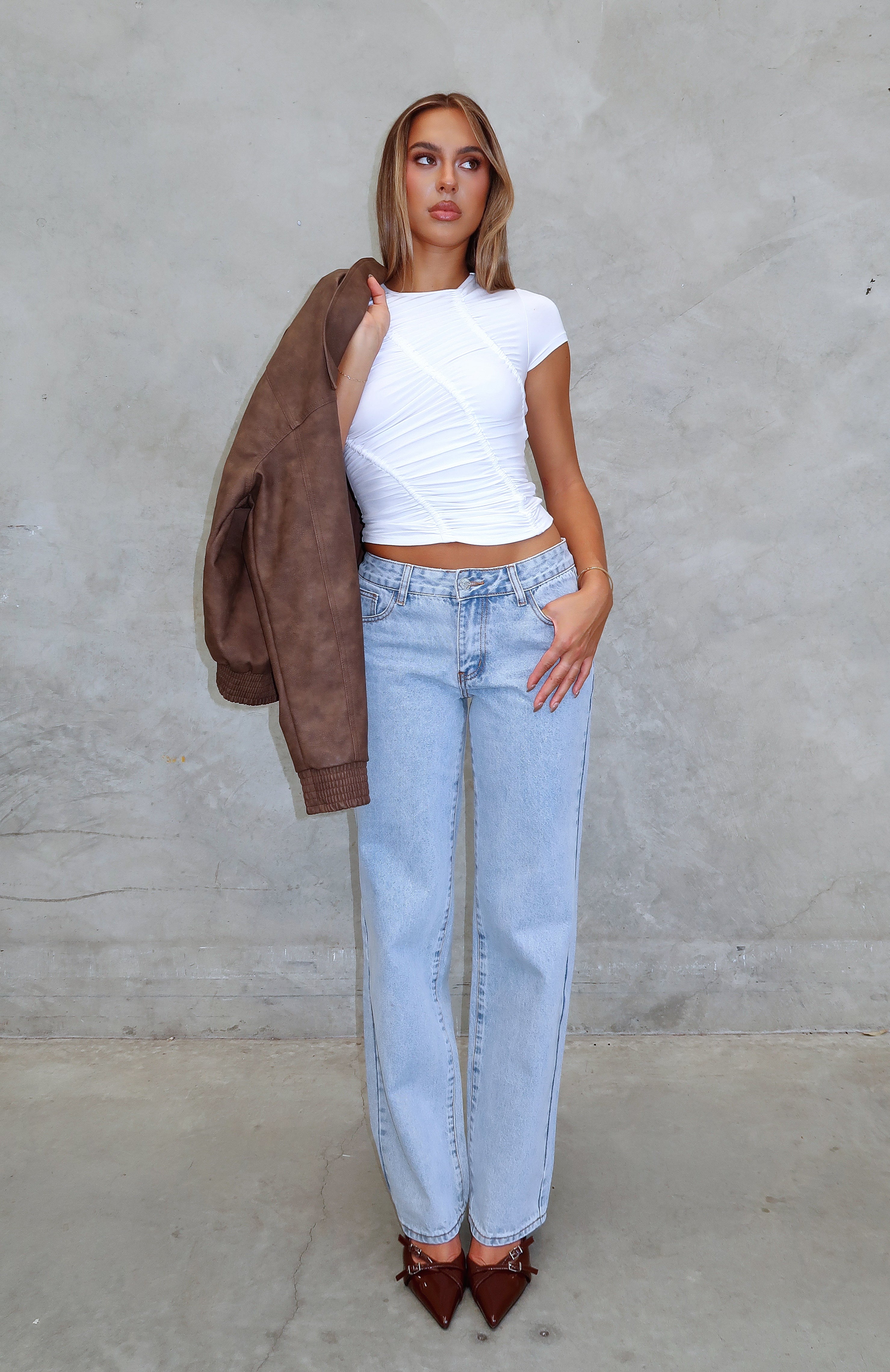 Zara Low Rise Straight Leg Jeans Light Blue