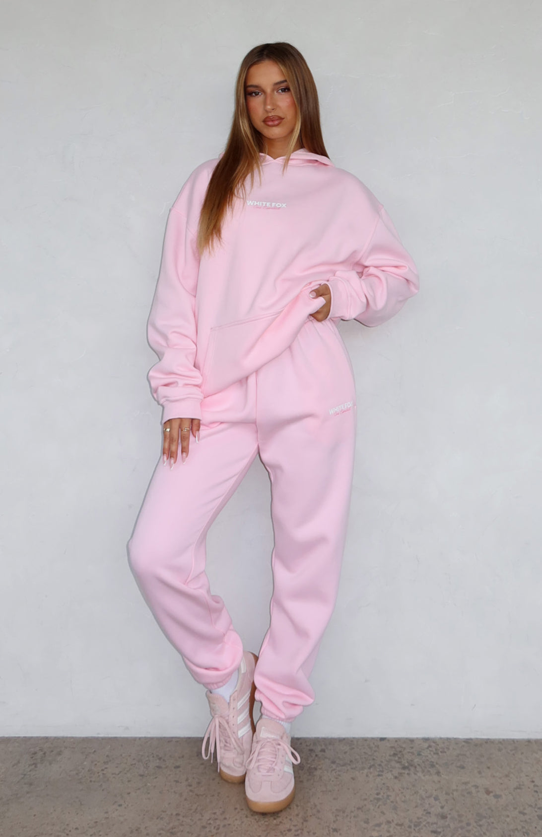 Core Essentials Sweatpants Pink