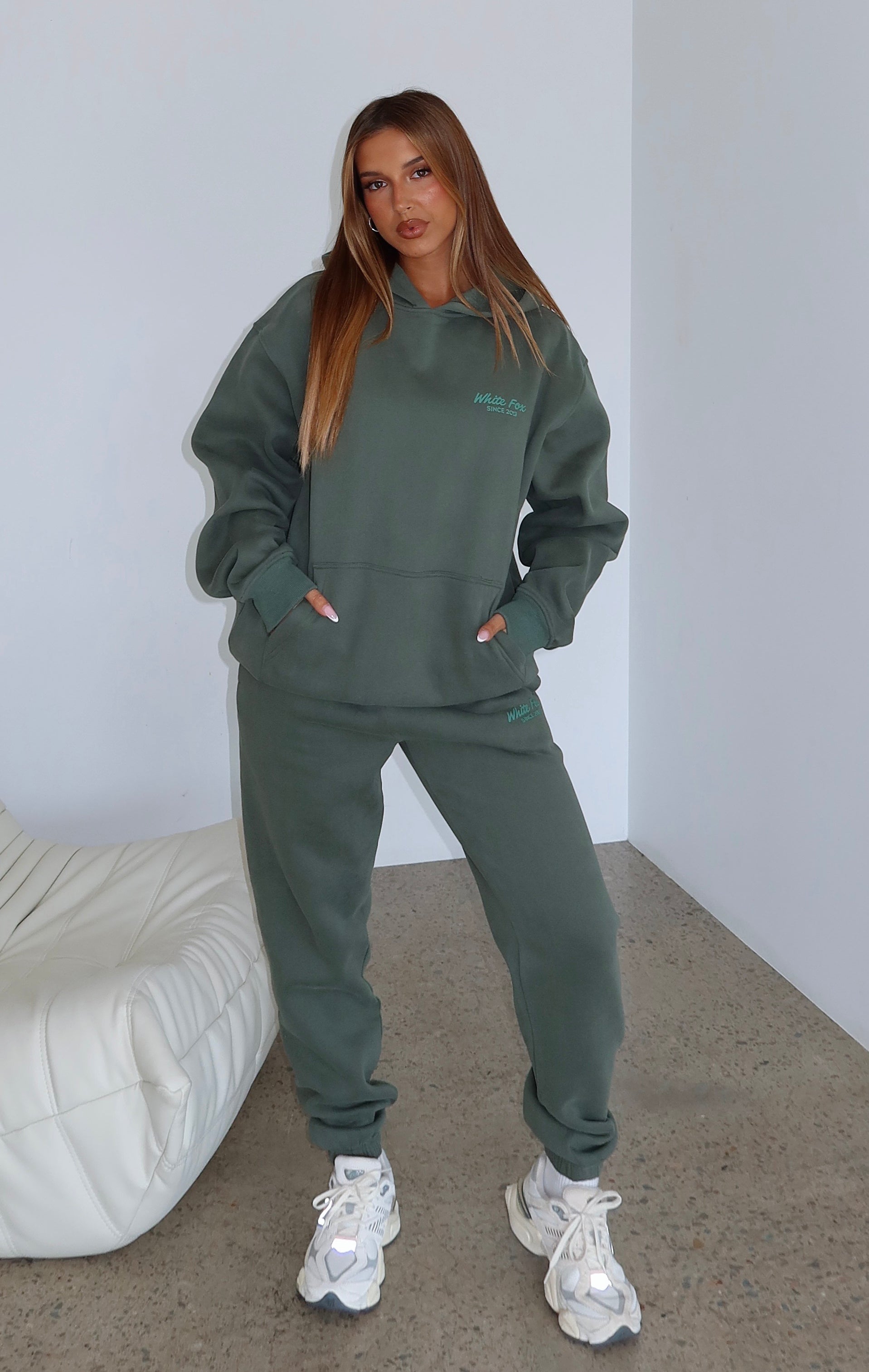 Leisure Edition Sweatpants Dark Green