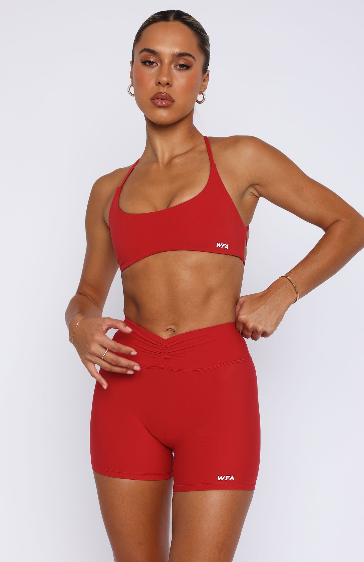She's Healthy Sports Crop Cherry Red